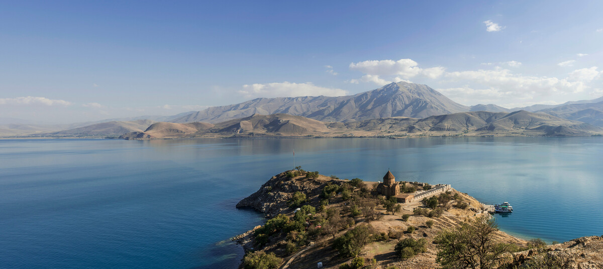 Озеро Ван: глубокое погружение в Турцию